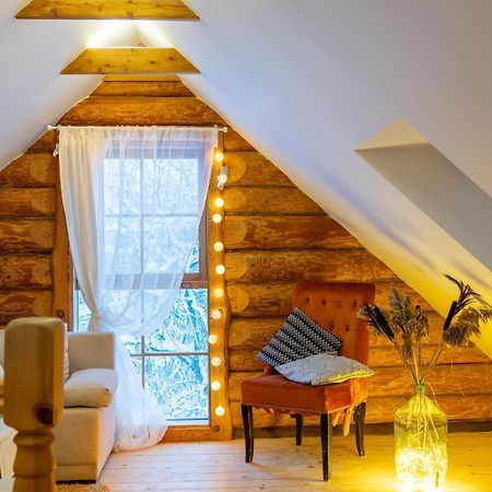 Jaunlidumnieki Villa Mālpils Exteriör bild